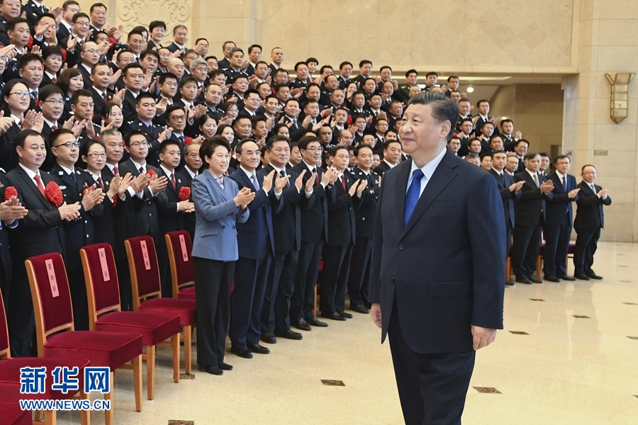 大理习近平会见全国扫黑除恶专项斗争总结表彰大会代表