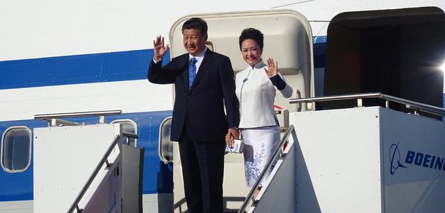 大理习近平抵达西雅图开始对美国进行国事访问